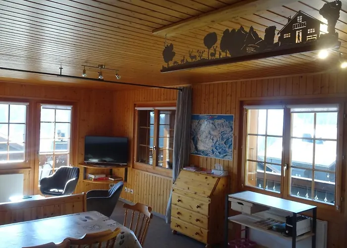 Oeillet 3 * Champoussin