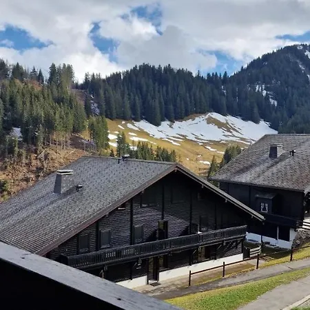 Oeillet 3 * Champoussin